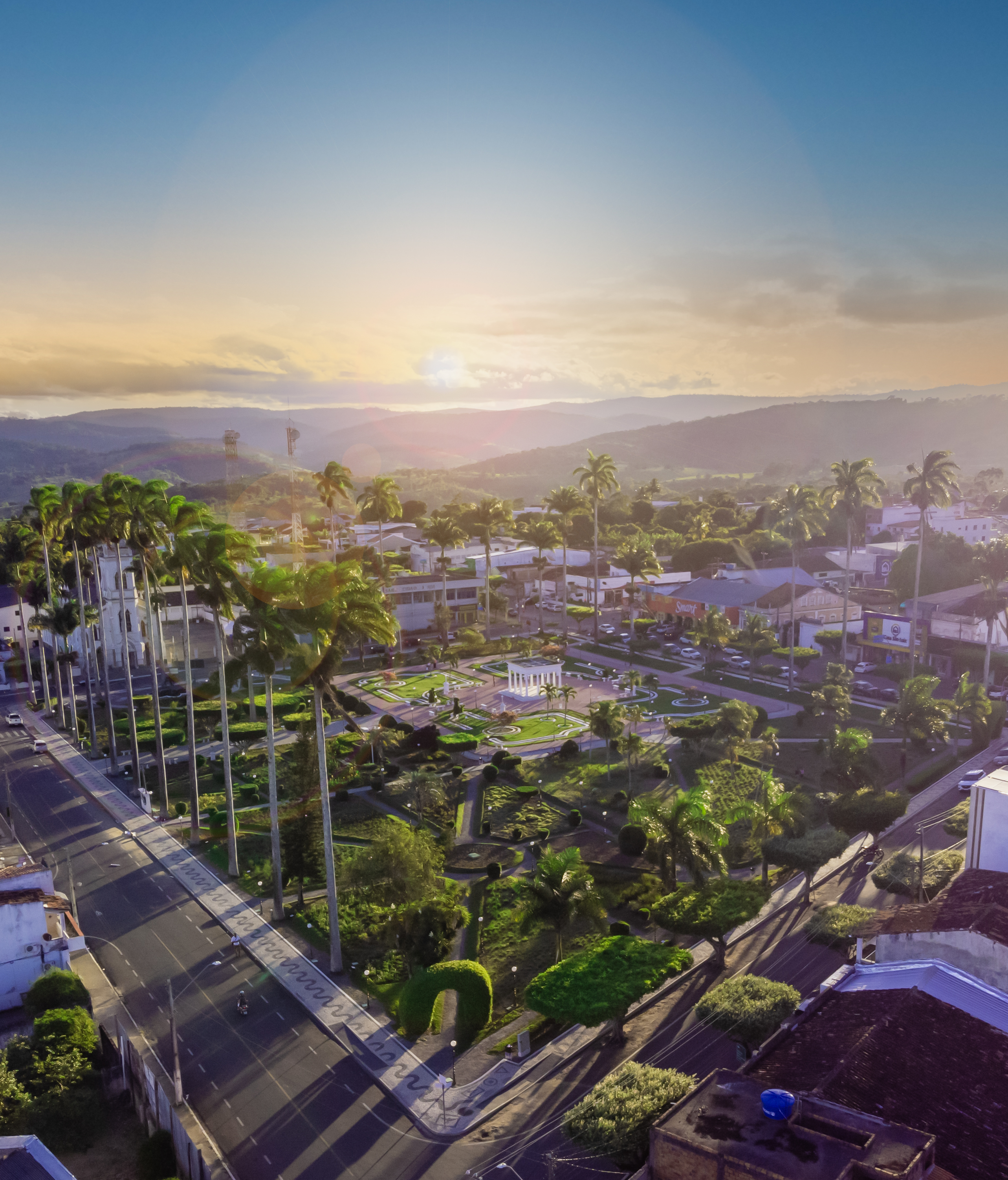 Pra&ccedil;a Lourival Monte